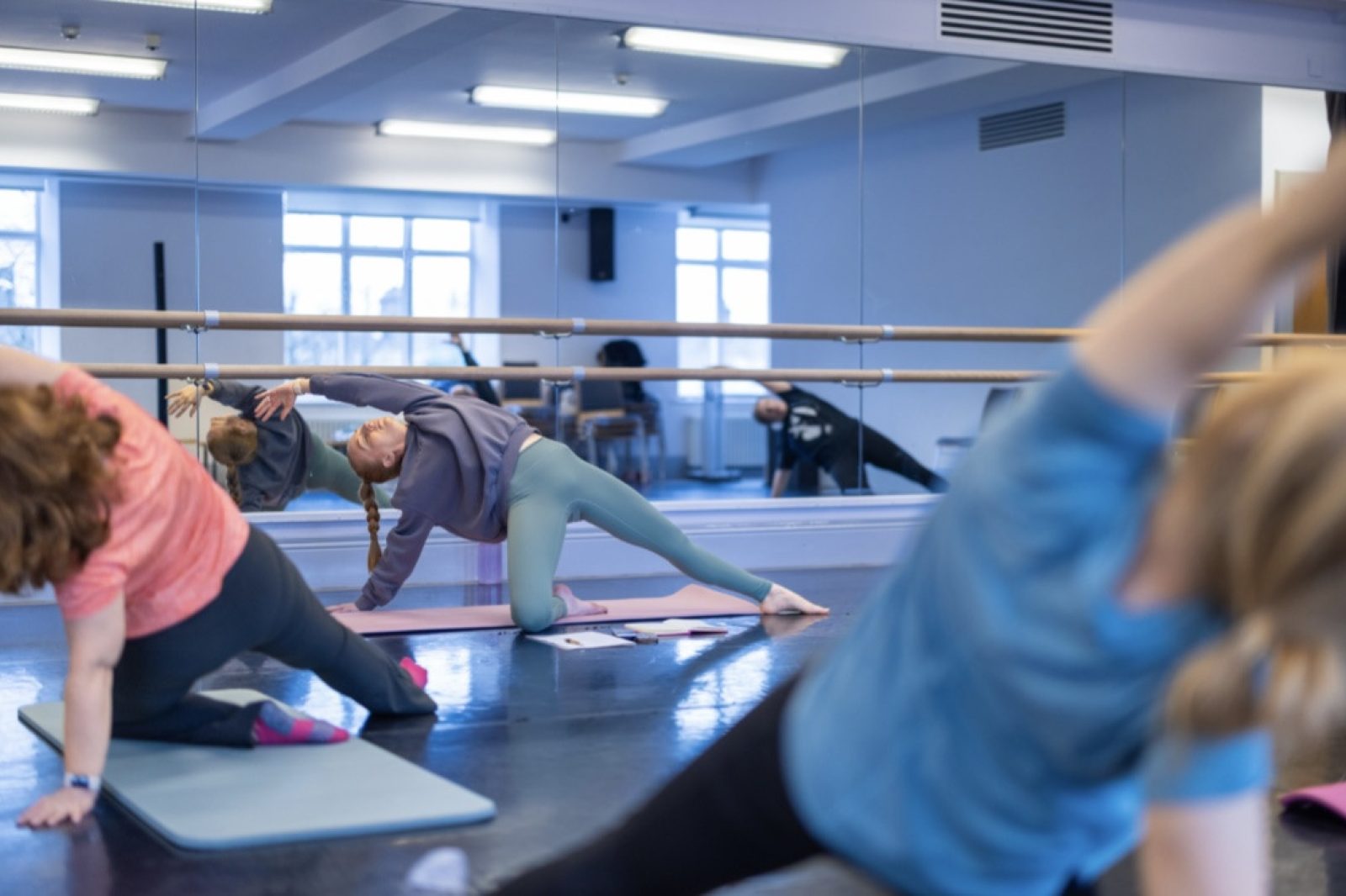 Becca Crescent CM Colour Rebecca Hainsworth