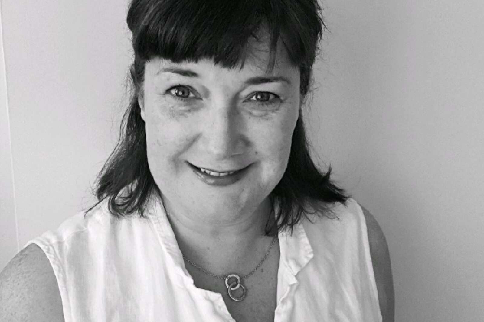 Deirdre Heaney Profile Pic
