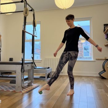 Find your feet hacky pick up photo